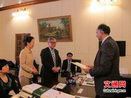 代表团拜会旁遮普省新闻文化部长 代表团拜会旁遮普省新闻文化部长