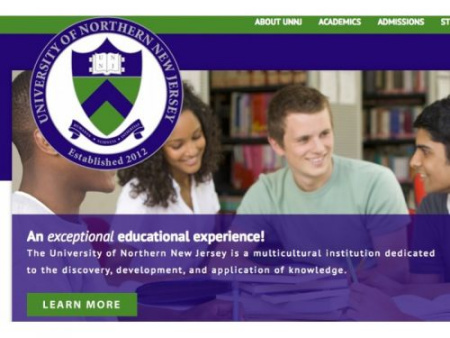北新泽西大学的官方网站上可见其校徽