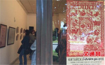 展览吸引了大批当地观众 展览吸引了大批当地观众
