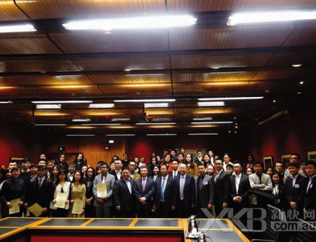 澳洲青年领袖研习论坛希望鼓励更多年轻华人参政议政。(澳洲新快网) 澳洲青年领袖研习论坛希望鼓励更多年轻华人参政议政。(澳洲新快网)