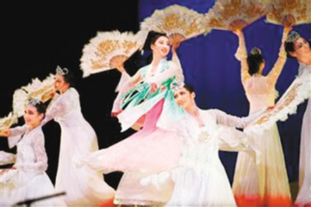 首届丝绸之路国际艺术节舞蹈表演（