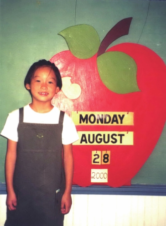 2000年8月，菲菲刚到美国时拍的照片。(菲菲供图)
