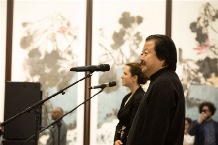 太璞如琢——艺术俄罗斯巡展”在圣彼得堡马涅士国家展览中心开幕。 (新民网摘自网络图) 太璞如琢——艺术俄罗斯巡展”在圣彼得堡马涅士国家展览中心开幕。 (新民网摘自网络图)