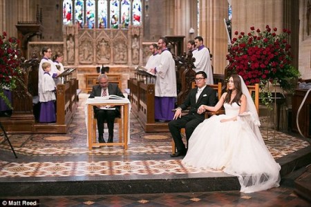 华裔结婚花15万澳元:社交媒体助长奢华婚礼风