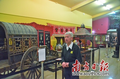 金龙博物馆馆长雷扬名。(南方日报记者 金朱玺) 金龙博物馆馆长雷扬名。(南方日报记者 金朱玺)
