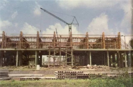 1979年重启兴建的嘉庚