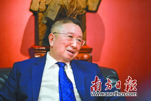  李国华接受南方日报记者专访。