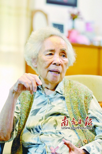 何淑馨 何淑馨