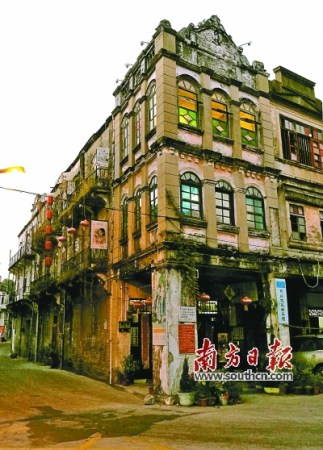 中西文化的交汇碰撞,体现在充满西洋元素的建筑风格上 全泽超 摄 中西文化的交汇碰撞,体现在充满西洋元素的建筑风格上 全泽超 摄