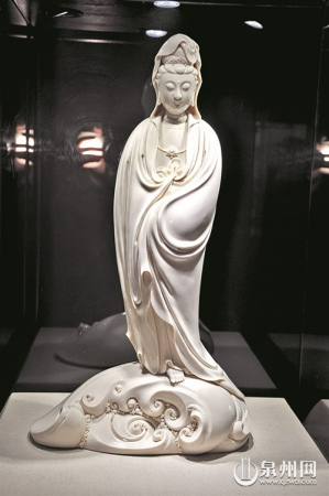 《慈航普度》 (作者:兰全盛) 《慈航普度》 (作者:兰全盛)