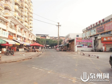 云谷菜市场整治后的情况 (吴建南 供图) 云谷菜市场整治后的情况 (吴建南 供图)