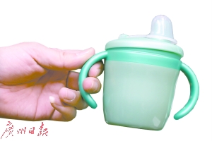 13年后厂家再生产的样品。 13年后厂家再生产的样品。