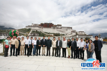 2008年7月，参加西藏行采访活动