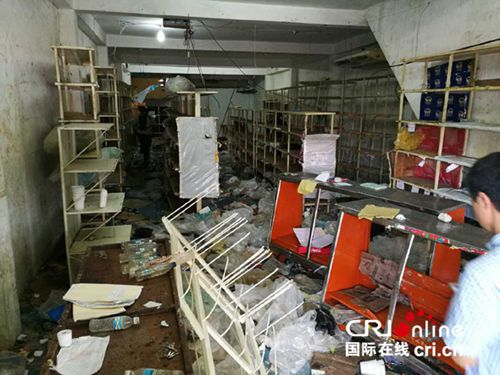 近150家华人商铺被哄抢一空。(Jammy 供图)