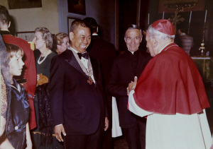 1972年意大利孙耀光被意大利政府授予爵士勋章