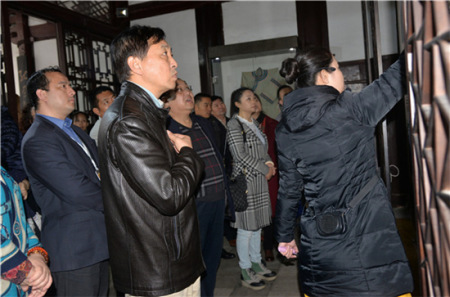 参观冰心故居 参观冰心故居