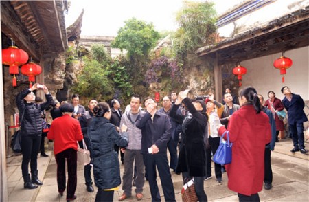 参观小黄楼 参观小黄楼
