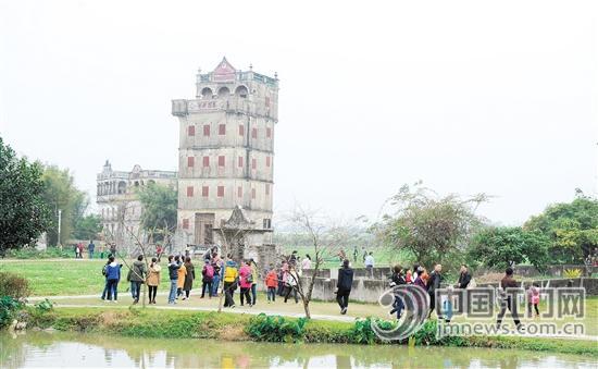 恩平花海欢乐世界人气旺。