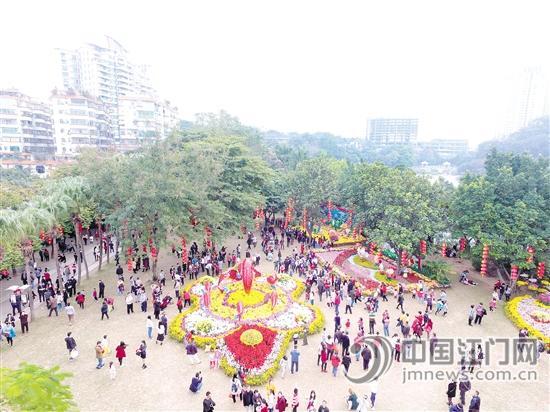 东湖公园举办的迎春花会,是最受市民喜爱的一道传统“招牌菜”。 景区提供 东湖公园举办的迎春花会,是最受市民喜爱的一道传统“招牌菜”。 景区提供