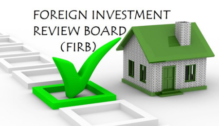 海外人士在澳购房，必须获得FIRB(澳洲外国投资监管委员会)的审批。