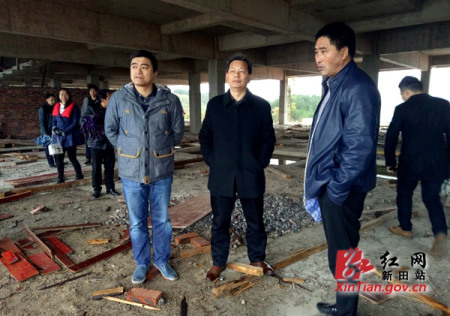考察东升农场 考察东升农场