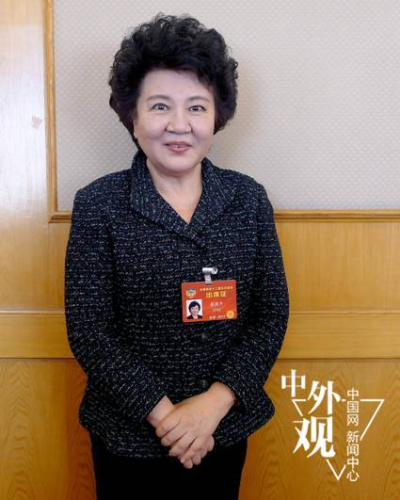 国务院侨务办公室主任裘援平接受中国网记者专访。中国网 李智/摄 国务院侨务办公室主任裘援平接受中国网记者专访。中国网 李智/摄