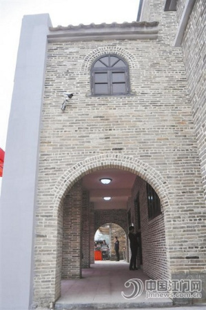 展馆以岭南建筑为主。 展馆以岭南建筑为主。