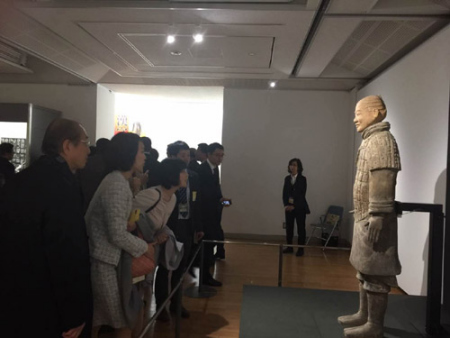 展览现场。(日本《新华侨报》/王鹏 摄) 展览现场。(日本《新华侨报》/王鹏 摄)