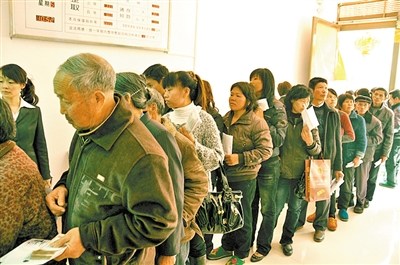 文成仰山是邮储银行设立的系统内全省第一家空白乡镇金融服务点。