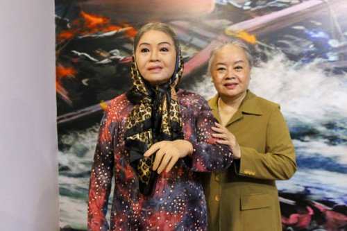 辣眼还是亮眼 首个越南名人蜡像馆开放 _通栏