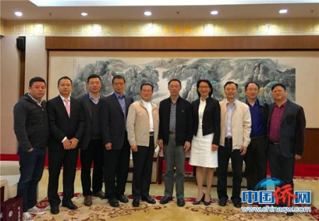 合影。(湖南省外侨办供图) 合影。(湖南省外侨办供图)