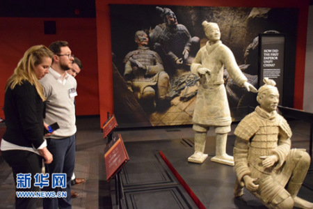 展品以秦代兵马俑为主，兼有西周及汉代时期的陶器、青铜器、金银器、玉器等。
