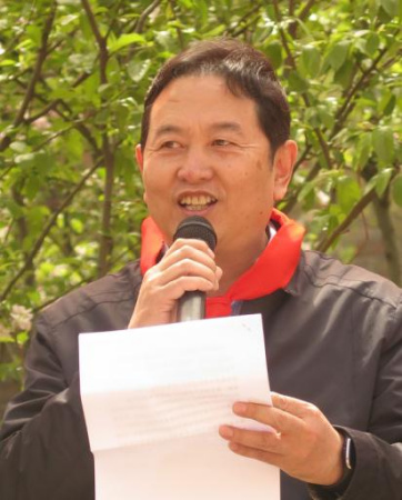 包东 包东