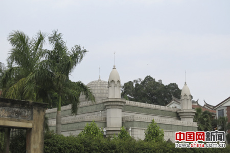 清净寺是阿拉伯穆斯林在中国创建的现存最古老的伊斯兰教寺，始建于北宋大中祥符二年(1009年)。中国网 记者金慧慧 摄