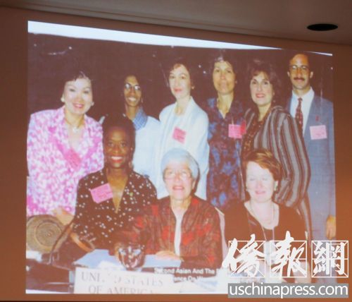陈李琬若（图左）被评为洛杉矶最值得认识的8位女性之一。（美国《侨报》/翁羽 摄）