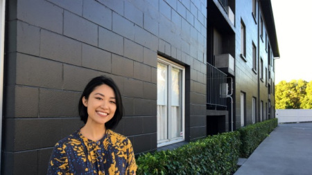 26岁的马来华人LeAnne Chew在奥克兰投资了一栋公寓。