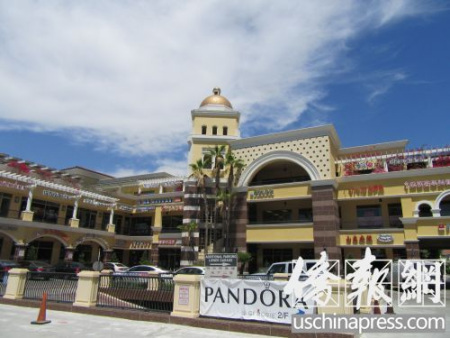 华人新高端餐厅进入圣盖博市。(美国《侨报》/翁羽 摄) 华人新高端餐厅进入圣盖博市。(美国《侨报》/翁羽 摄)