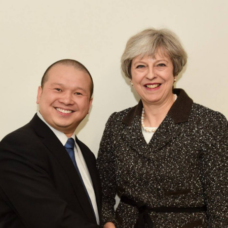 (英国《英中时报》) (英国《英中时报》)