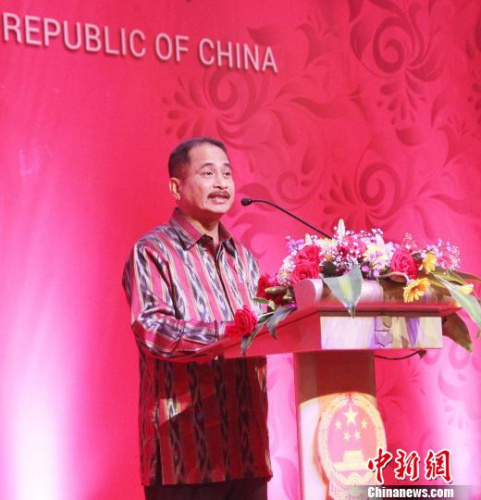 图为印尼旅游部部长阿里夫出席招待会并致辞。林永传 摄