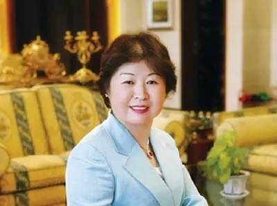 玖龙纸业有限公司董事长张茵 玖龙纸业有限公司董事长张茵