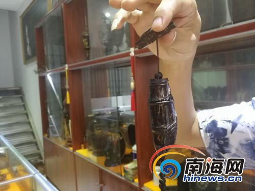 可爱的椰雕作品。(图片来源:南海网) 可爱的椰雕作品。(图片来源:南海网)