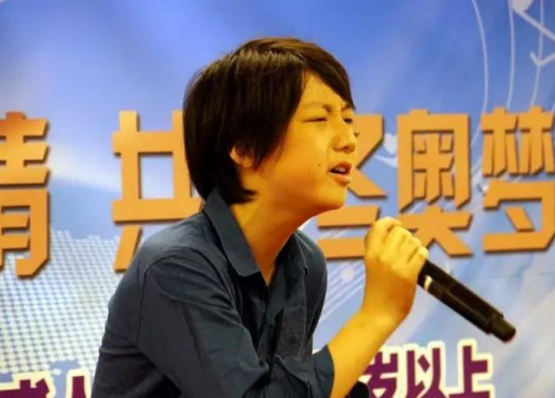 黄佳亮。日本《中文导报》 黄佳亮。日本《中文导报》