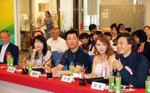 评委。日本《中文导报》 评委。日本《中文导报》