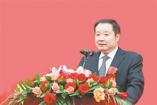 黄炳均 黄炳均