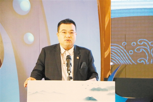 李鋈发 李鋈发