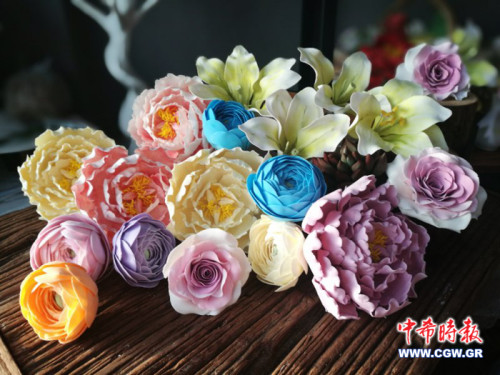 这才叫真正的“妙手生花”。（希腊《中希时报》）
