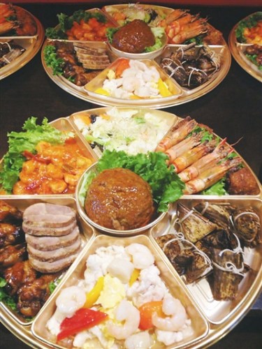 图为日本北海道札幌市中餐从业者朱勇开发的融合日餐特色的中餐。（朱勇供图）