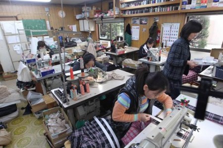 在日中国研修生多从事技术含量低的劳动密集型产业(图片来源于网络)