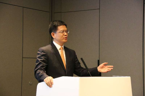 中国对外贸易中心副主任徐兵致辞。（《欧洲时报》英国版/见习记者陈述 摄）