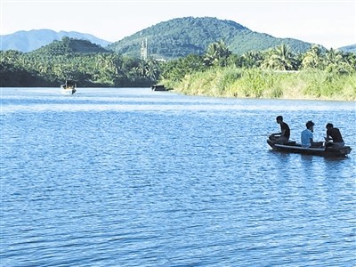 奔流入海的藤桥东河 奔流入海的藤桥东河